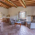 Podere Marcigliana شقة Radicondoli