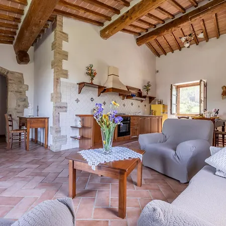 Podere Marcigliana Apartment Radicondoli